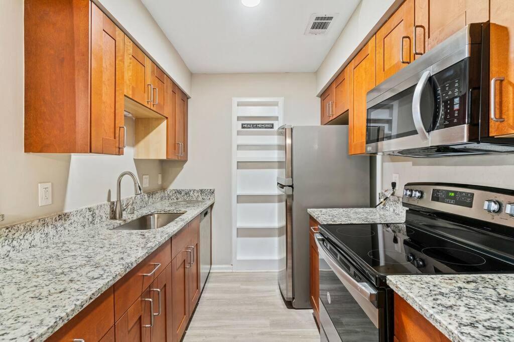 M1 - Private And Serene 1Bdr 1Ba Ensuite Shared Room Atlanta Buitenkant foto
